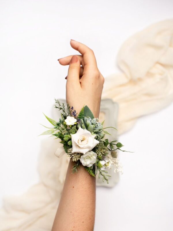 Corsage and Boutonniere Set - Image 16